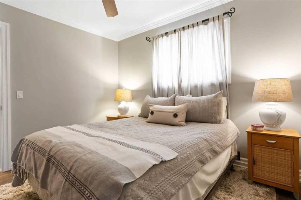 Perfection Near The River - 4 Bedroom Villa Complimentary Breakfast Delivered Daily To The Rental Niagara Falls Exterior photo