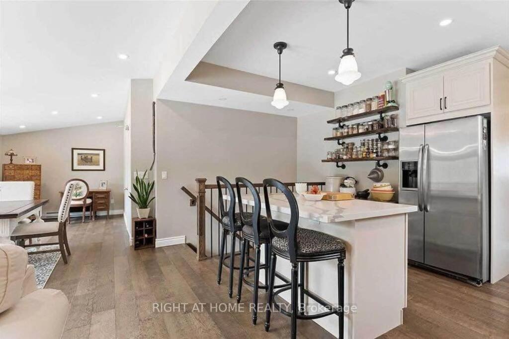 Perfection Near The River - 4 Bedroom Villa Complimentary Breakfast Delivered Daily To The Rental Niagara Falls Exterior photo